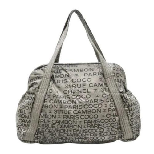 Pre-owned Fabric chanel-bags Chanel Vintage , Gray , Dames