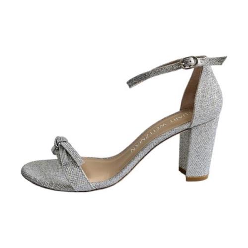 Sprankelende Bow Sandalen Stuart Weitzman , Gray , Dames