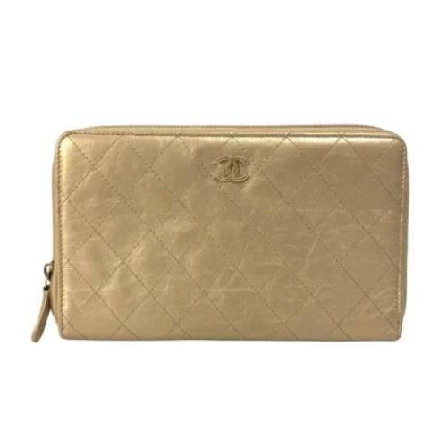 Pre-owned Leather wallets Chanel Vintage , Yellow , Dames