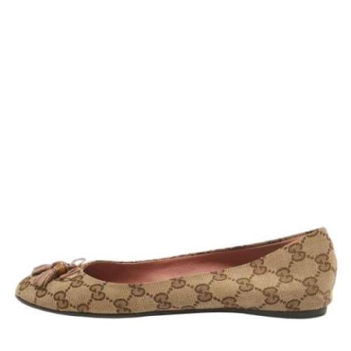 Pre-owned Canvas flats Gucci Vintage , Brown , Dames