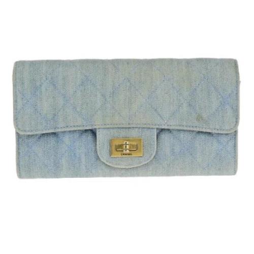 Pre-owned Leather wallets Chanel Vintage , Blue , Dames