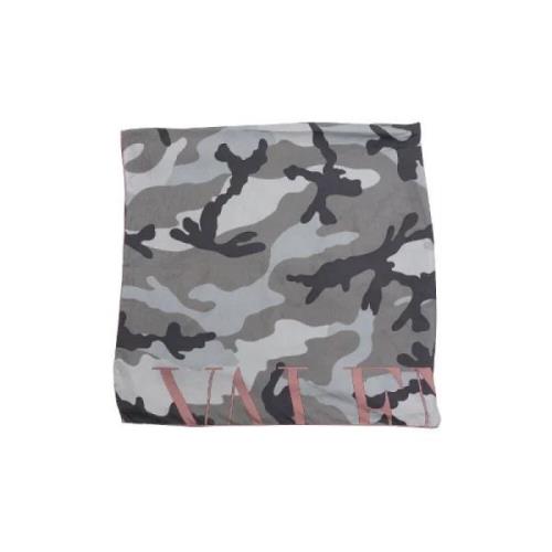 Pre-owned Silk scarves Valentino Vintage , Gray , Dames