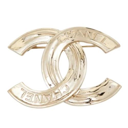 Pre-owned Metal chanel-jewelry Chanel Vintage , Yellow , Dames