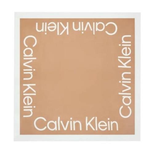 Contrast Logo Jacquard Sjaal Calvin Klein , Brown , Dames