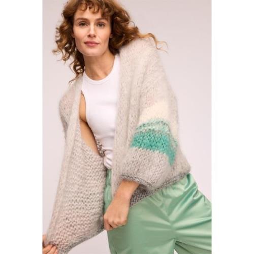 Zachte Mohair Handgebreide Cardigan met Lurex Trim Femmes du Sud , Gra...