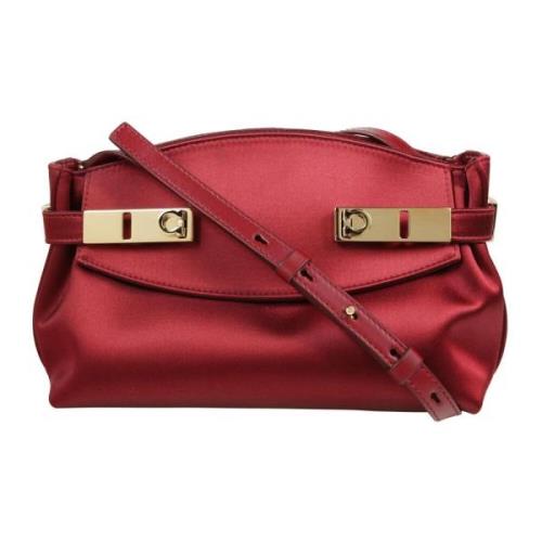 Stijlvolle Leren Tas voor Vrouwen Salvatore Ferragamo , Red , Dames