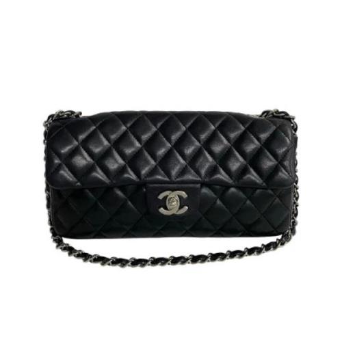 Pre-owned Leather crossbody-bags Chanel Vintage , Black , Dames