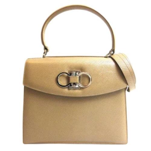 Pre-owned Leather handbags Salvatore Ferragamo Pre-owned , Beige , Dam...