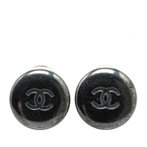 Pre-owned Metal earrings Chanel Vintage , Gray , Dames