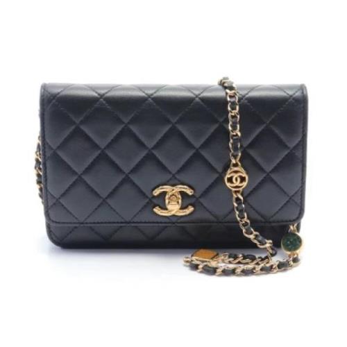 Pre-owned Leather chanel-bags Chanel Vintage , Black , Unisex