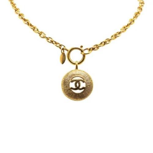 Pre-owned Metal chanel-jewelry Chanel Vintage , Yellow , Dames