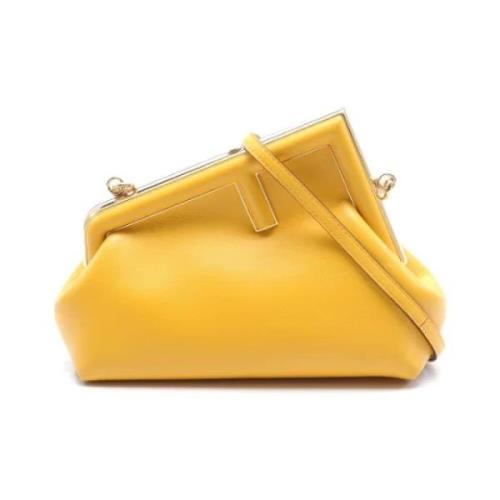 Pre-owned Leather shoulder-bags Fendi Vintage , Yellow , Dames