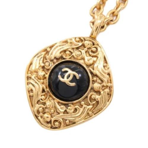 Pre-owned Metal chanel-jewelry Chanel Vintage , Yellow , Dames