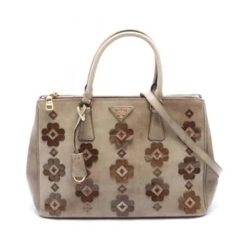 Pre-owned Leather prada-bags Prada Vintage , Beige , Dames