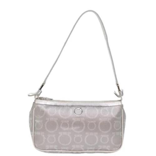 Pre-owned Canvas clutches Salvatore Ferragamo Pre-owned , Gray , Dames