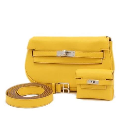 Pre-owned Leather shoulder-bags Hermès Vintage , Yellow , Dames