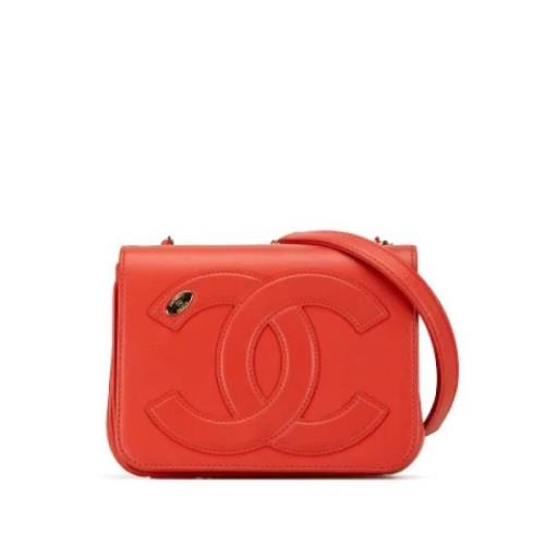 Pre-owned Leather shoulder-bags Chanel Vintage , Red , Dames