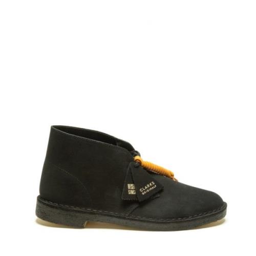 Zwarte platte schoenen Suède Desert Boot Clarks , Black , Heren