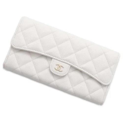 Pre-owned Leather home-office Chanel Vintage , White , Dames