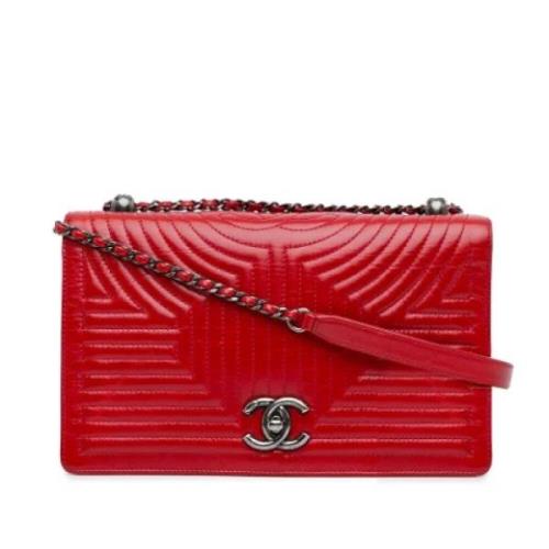 Pre-owned Leather crossbody-bags Chanel Vintage , Red , Dames