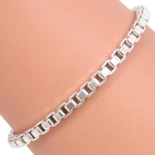 Pre-owned Silver bracelets Tiffany & Co. Pre-owned , Gray , Dames