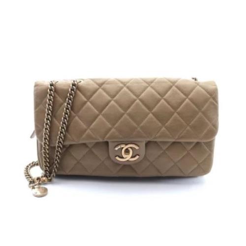 Pre-owned Leather chanel-bags Chanel Vintage , Gray , Dames