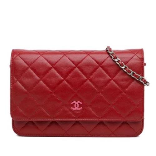 Pre-owned Leather crossbody-bags Chanel Vintage , Red , Dames