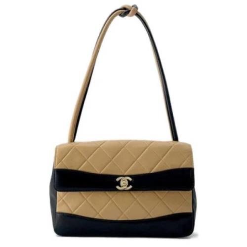 Pre-owned Leather chanel-bags Chanel Vintage , Beige , Dames