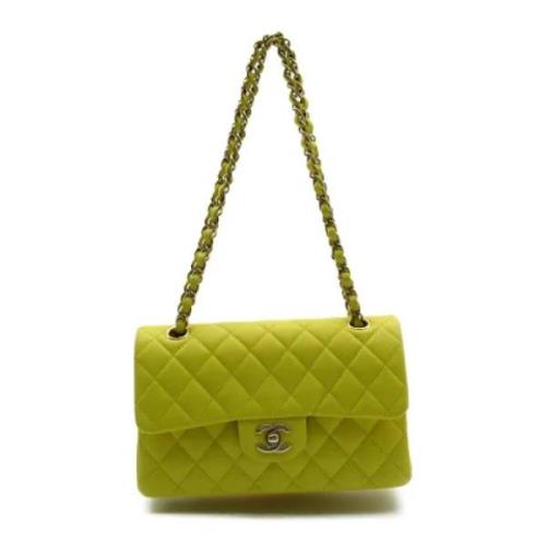 Pre-owned Fabric chanel-bags Chanel Vintage , Yellow , Dames