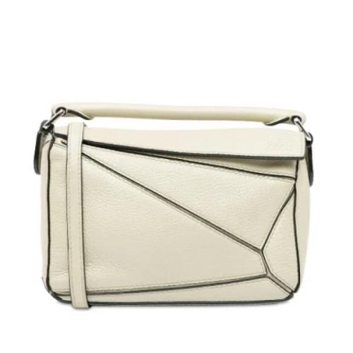 Pre-owned Leather crossbody-bags Loewe Pre-owned , Beige , Dames