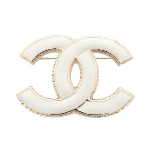 Pre-owned Metal chanel-jewelry Chanel Vintage , Yellow , Dames