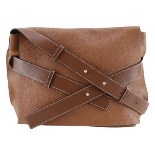 Pre-owned Leather crossbody-bags Loewe Pre-owned , Brown , Dames