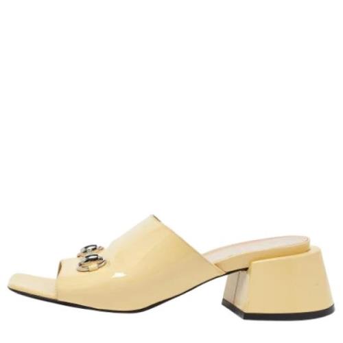 Pre-owned Leather sandals Gucci Vintage , Yellow , Dames