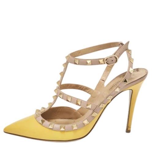 Pre-owned Leather heels Valentino Vintage , Yellow , Dames