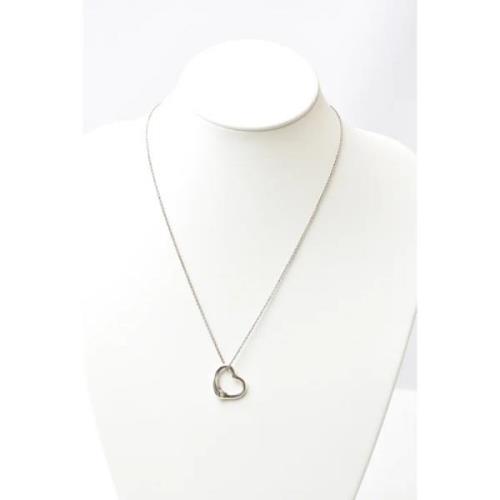 Pre-owned Metal necklaces Tiffany & Co. Pre-owned , Gray , Dames