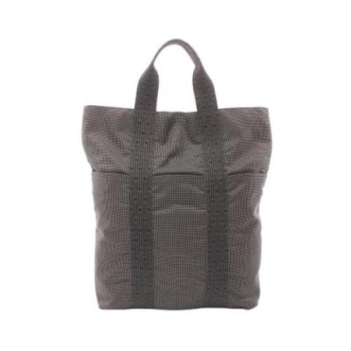 Pre-owned Canvas totes Hermès Vintage , Gray , Dames