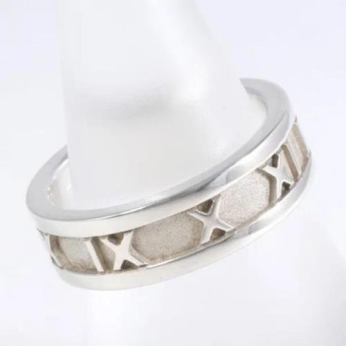 Pre-owned Silver rings Tiffany & Co. Pre-owned , Gray , Dames