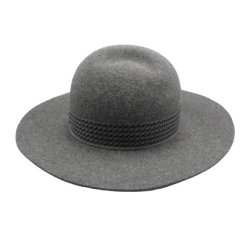 Pre-owned Felt hats Hermès Vintage , Gray , Dames