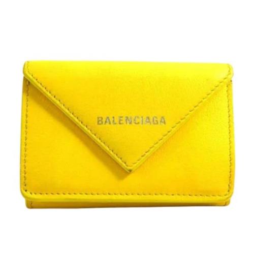 Pre-owned Leather wallets Balenciaga Vintage , Yellow , Unisex