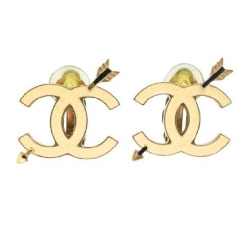 Pre-owned Metal earrings Chanel Vintage , Yellow , Dames