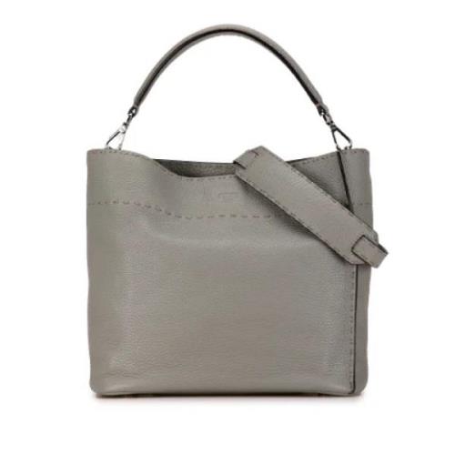 Pre-owned Leather shoulder-bags Fendi Vintage , Gray , Dames