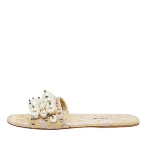 Pre-owned Fabric flats Miu Miu Pre-owned , Beige , Dames