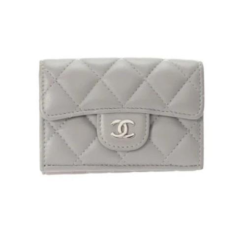 Pre-owned Leather wallets Chanel Vintage , Gray , Dames