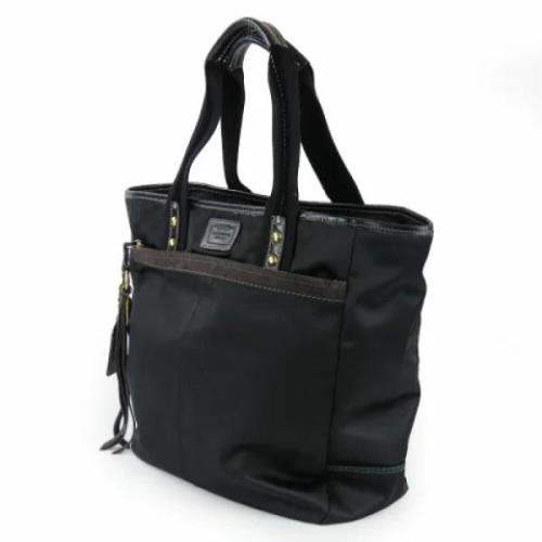 Pre-owned Nylon shoulder-bags Coach Pre-owned , Black , Dames