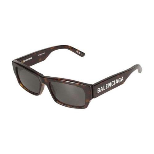 Stijlvolle zonnebril voor je look Balenciaga , Brown , Unisex