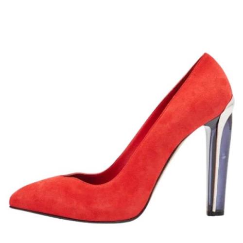 Pre-owned Suede heels Alexander McQueen Pre-owned , Red , Dames