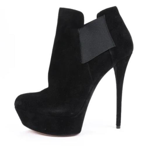 Pre-owned Suede boots Casadei Pre-owned , Black , Dames