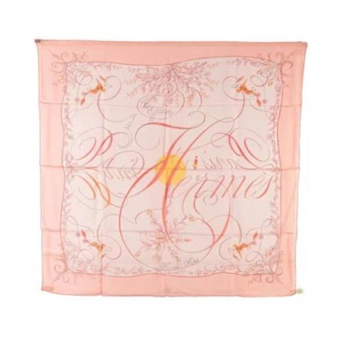 Pre-owned Silk scarves Hermès Vintage , Pink , Dames