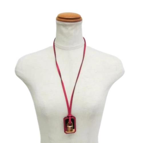 Pre-owned Metal necklaces Hermès Vintage , Pink , Dames