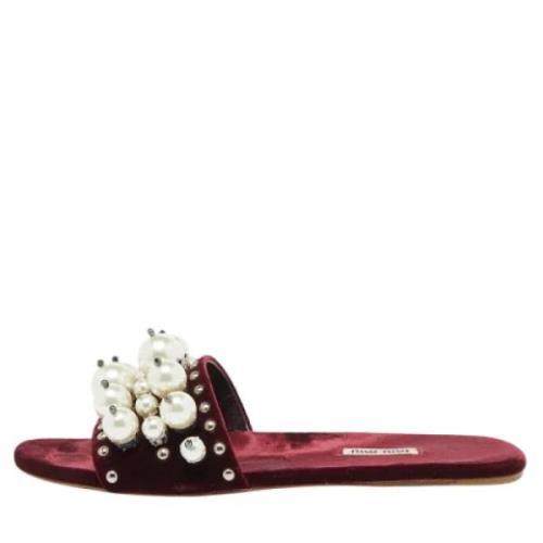 Pre-owned Velvet flats Miu Miu Pre-owned , Red , Dames